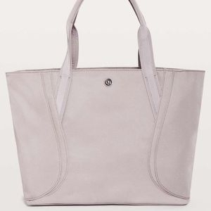 ***SOLD*** New Lululemon Tote